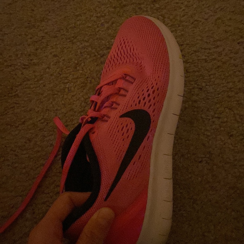 Authentic Pink and Black Nike Free Runs size 6.5